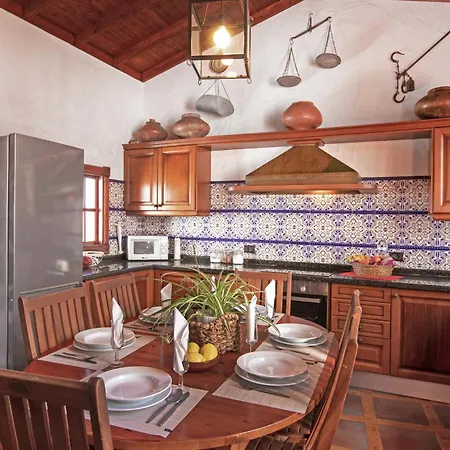 Casa Pedro 伊科德·德·洛斯·维诺斯
